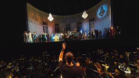 衛服部,陳時中,茶花女,衛武營