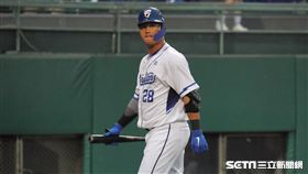 ▲富邦悍將外野手高國輝遭到三振。（圖／記者劉彥池攝影）