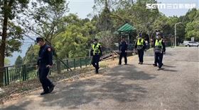 南投金龍山，擄人搶劫，毒品前科嫌犯，持槍擄走