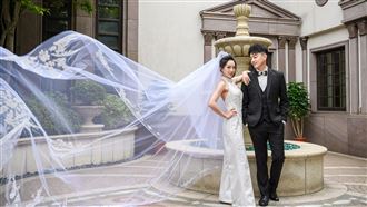 貝童彤婚紗美爆了　老公藏2年終曝光