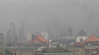 越晚越冷下探12度！空汙這天最嚴重
