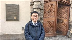 張隆志接任台灣歷史博物館長文化部22日宣布，將借調中央研究院台灣史研究所副研究員兼副所長張隆志，接任國立台灣歷史博物館館長一職，張隆志專長領域為台灣社會文化史、族群關係史、比較殖民史、台灣史學史及公共歷史學等。（張隆志提供）中央社  110年3月22日