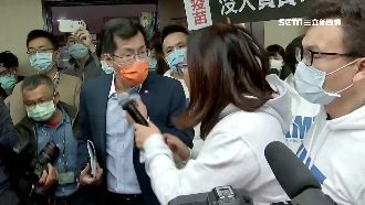 為疫苗採購爆衝突　藍綠立委拉扯互嗆