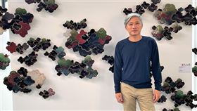 劉榮輝取材雲朵  陶藝作品呈現流動繚繞視覺陶藝家劉榮輝從雲朵取材，耗時2年創作「雲」、「岦」系列，呈現霞雲流動、繚繞，即日起至4月11日在新北市立鶯歌陶瓷博物館展出。（新北市立鶯歌陶瓷博物館提供）中央社記者沈佩瑤傳真  110年3月22日