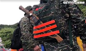 國軍加強地面搜救　兩棲攜彎刀挺進山、F5E、空軍