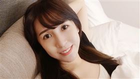 潔哥分享到烘爐地求的籤，這張籤是上上籤，「希望後面真的可以好運」（圖／翻攝自潔哥/李秉潔粉專）