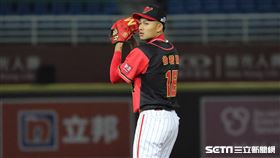 ▲味全龍先發投手徐若熙。（圖／記者劉彥池攝影）