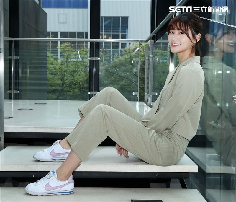 吳季璇三立新聞網專訪。（記者邱榮吉/攝影）