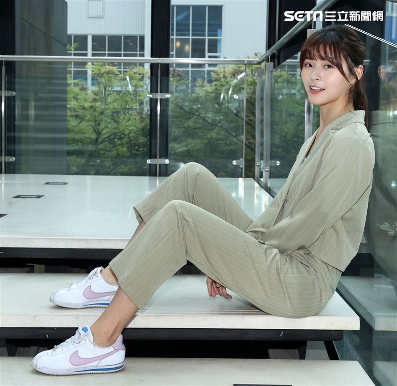吳季璇三立新聞網專訪。（記者邱榮吉/攝影）