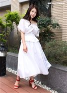 雞排妹鄭家純三立新聞網專訪。（記者邱榮吉/攝影）