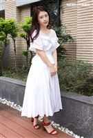 雞排妹鄭家純三立新聞網專訪。（記者邱榮吉/攝影）