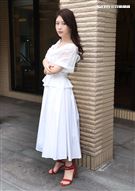 雞排妹鄭家純三立新聞網專訪。（記者邱榮吉/攝影）