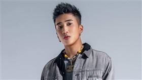 LiveAsia超級週末現場,蕭秉治,曹雅雯,Karencici,吳汶芳,婁峻碩/翻攝自官方臉書(業配勿用)