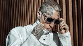 臺灣新銳設計師ALLENKO3登上紐約時代廣場看板。（圖／品牌提供）
