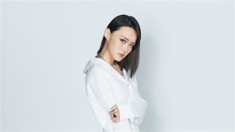 搖滾正妹2年瘦22公斤　曝甩肉秘訣