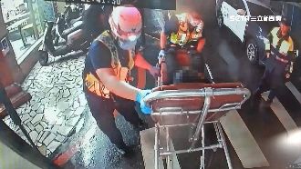 公園聊天爆口角　他撂人持棍棒追打