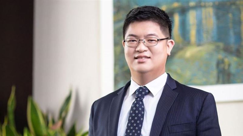 柯P網軍頭任悠遊卡總座　年薪3百萬