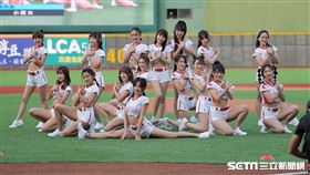 ▲味全龍小龍女。（圖／記者劉彥池攝影）