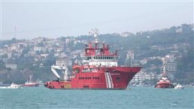 土耳其向埃及提議派遣海難救援船哈頓祖母號（圖）協助在蘇伊士運河擱淺的台灣長榮海運長賜輪脫淺。（圖／翻攝自VesselFinder網頁vesselfinder.com）
