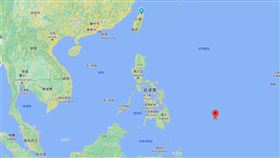 帛琉共和國（紅標處）是位於西太平洋上的潛水度假勝地，由8個主要島嶼及340多個火山岩小島組成。（圖／翻攝自Google地圖網頁google.com/maps）
