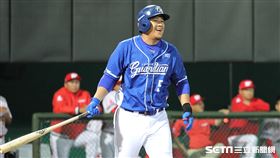 ▲富邦悍將三壘手蔣智賢。（圖／記者劉彥池攝影）