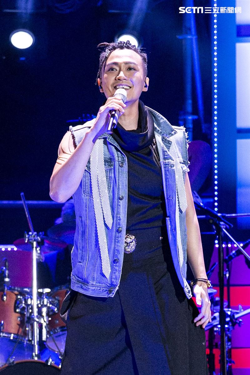 經典歌后趙詠華與全能歌王林俊逸，在國際會議中心舉辦「華逸登場」演唱會。（圖／記者楊澍攝影）