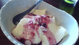 奶酪
https://www.flickr.com/photos/dlukz1/2429901248/in/photolist-4GHSZ7-6M8xAK-gGaUaX-TCtPJW-9FpCnU-bSnmdx-86e6HL-uZYZd-c4Xnwb-5hNPf7-e6aj2u-jEMYWu-5MwoBm-8tDKy-4Db7w8-ud1Rk-bxCicu-5urCcv-7FeaFL-R7BmX-