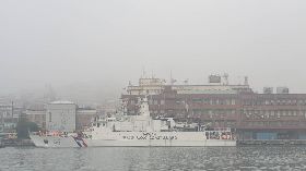 濃霧籠罩基隆港管制  5船受影響