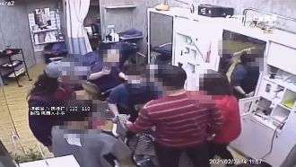 氣把兒剪成馬桶蓋　悍父闖理髮店恐嚇