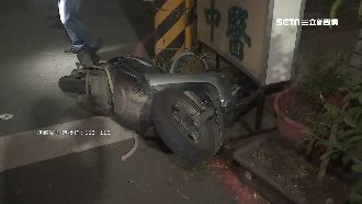 4車包夾害摔車　惡煞竟持棒痛毆騎士