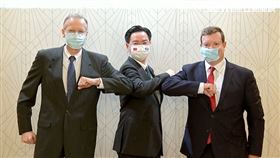 美國駐帛琉大使倪約翰、美國在台協會處長酈英傑、外交部長吳釗燮