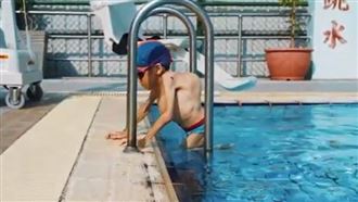 器官擠3歲身體　罕病兒：痛讓我活著