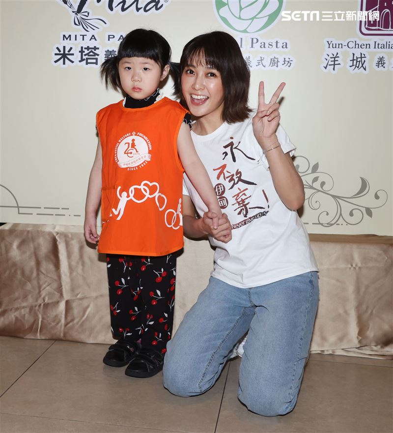 大元（林艾璇）擔任公益大使「米塔有愛、伊甸慢飛天使合作計畫」。（記者邱榮吉/攝影）