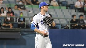 ▲富邦悍將先發投手羅力完全比賽被破。（圖／記者劉彥池攝影）