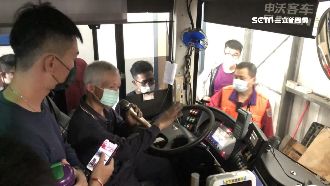 撲滅難度高　電動車起火恐耗水20噸