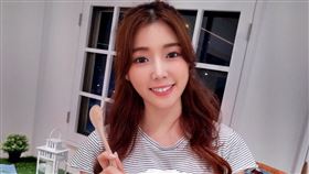 成語蕎上廚藝課。（圖／伊林娛樂提供）