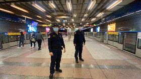 北捷遭恐嚇殺鳳梨衝撞總統府 警加強安