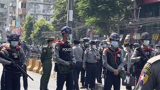 緬甸軍政府對學校開火　6童死17傷