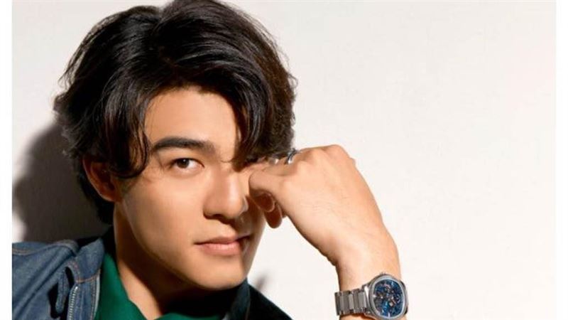 百年來第一人！《刻在》男星代言曝光