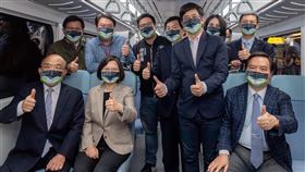 蔡英文出席台鐵「EMU900型空調通勤電聯車」首航典禮。（圖／總統府提供）