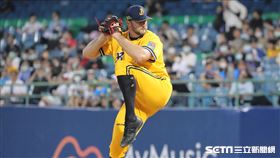 ▲中信兄弟先發投手萊福力。（圖／記者劉彥池攝影）