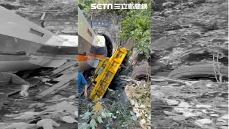 台鐵出軌！乘客嚇死：車從上面掉下來