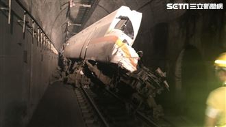 驚悚畫面曝！ 台鐵太魯閣車頭被削掉