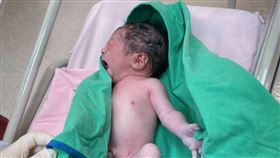 董事長樂團鼓手Micky喜獲麟兒。（圖／獨一無二娛樂文化提供）