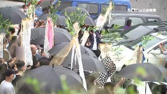 法籍男來台卻罹難　女友母泣：手牽緊