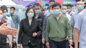 蔡英文探視臺鐵太魯閣號列車事故傷。（圖／總統府提供）