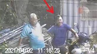 冷看乘客逃生！李義祥悠哉閒晃影片曝