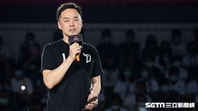 ▲田壘退休儀式，夢想家董事長張承中致詞。（圖／三立新聞網）