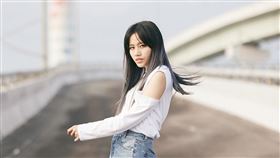 吳汶芳 聲勢文創娛樂提供