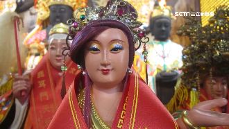 紫髮媽祖超前衛　民眾驚：跟得上時代